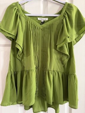 Rose & Olive Ruffle Pintuck Peplum Blouse in Lime